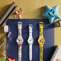 Werke von eins­tigen Artists in Residence im Swatch-Künstlerhotel werden 2026 erstmals in eine Swatch übersetzt.