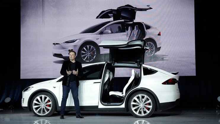 Tiefrote Zahlen: Tesla-Chef Elon Musk enttäuschte alle - ausser die Börsianer. Keystone