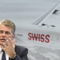 «Der starke Franken ist für Swiss harte Tatsache»: Swiss-Chef Harry Hohmeister.  Keystone