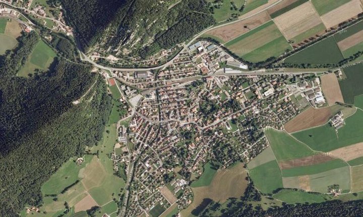 bil_sr_141_valdetravers.jpg