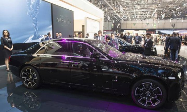 rolls_roye_0.jpg