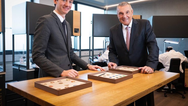 Ambitioniert: LVMH-Uhrenboss Frédéric Arnault (links) und Jean-Christophe Babin, CEO der LVMH-Marke Bulgari, bei der Eröffnung der neuen Bulgari-Manufaktur in Saignelégier.