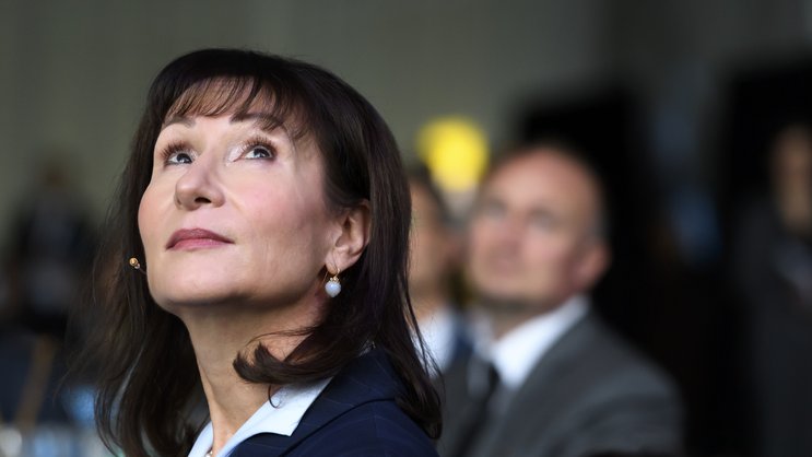 Suzanne Thoma ist CEO und Verwaltungsratspräsidentin bei Sulzer – und weil das vorläufig so bleibt, hat Sulzer mit Markus Kammüller einen «Lead Independent Director» ernannt, der selbstständig Sitzungen mit unabhängigen Mitgliedern des Verwaltungsrats einberufen kann.