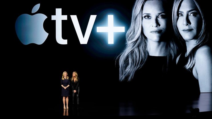 Neuer Netflix-Konkurrent: Die Schaupsielerinnen Reese Witherspoon (l.) und Jennifer Aniston arbeiten künftig mit Apple zusammen.