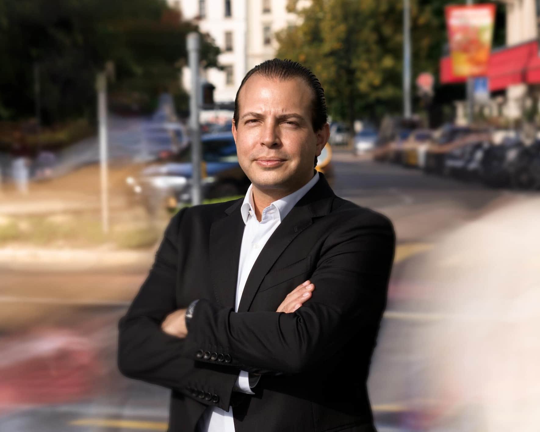 Das Rezept des neuen CEO Vahé Vartzbed sind tragbarere Uhren.