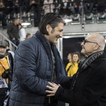 Ex-Spieler und Trainer Murat Yakin (links) mit dem Präsidenten des FC Schaffhausen, Aniello Fontana, 2017: Immobilienunternehmer Fontana finanzierte den FCS fast drei Jahrzehnte lang.