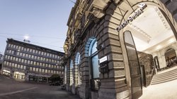 UBS oder Credit Suisse? Die Wahl der Bank oder des Vermögensverwalters hat einen grossen Einfluss auf die Rendite, sagt das Beratungsunternehmen Zwei Wealth.
