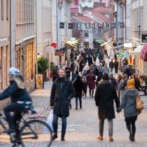 Das ehemalige Arbeiterquartier Haga lädt  mit seinen autofreien Gassen und zahlreichen  Cafés zum Flanieren ein.