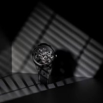 Masterpiece Skeleton – «unbunt» dank der Umgestaltung des Uhrenateliers Label Noir.