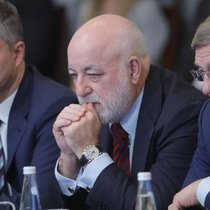 Viktor Vekselberg: Muss sich darum bemühen, seine Liquidität zu sichern.