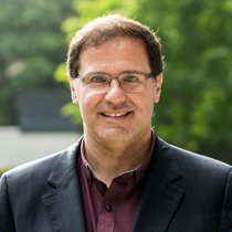 Alvaro Oliveira ist Initiator und Mitgründer von «Swiss Skies». Der Schweizer (51) ist Pilot, lebt im Tessin und leitete den Flugbetrieb von diversen Airlines, etwa Brasiliens Azul.