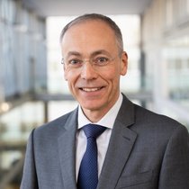 Bernd Laux, Leiter Research der Zürcher Kantonalbank (2026).