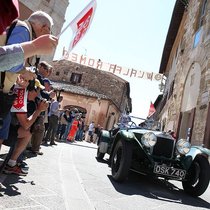 Angefeuert: Ein Bentley 4,5 Litre von 1923 in voller Fahrt. Alexandra Pauli