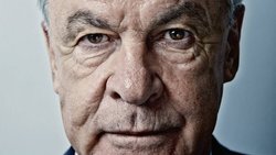 Ottmar Hitzfeld: «Ich wusste, dass er immer seinen Pager dabei hatte.»   Gian Marco Castelberg
