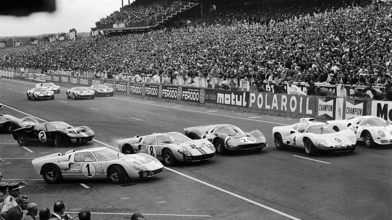 Ford in Le Mans 1966: Ken Miles mit der Nummer 1 und John Whitmore mit der Nummer 8.