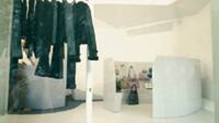 Ein Laden wie eine Kunstgalerie: Balenciaga in Paris.