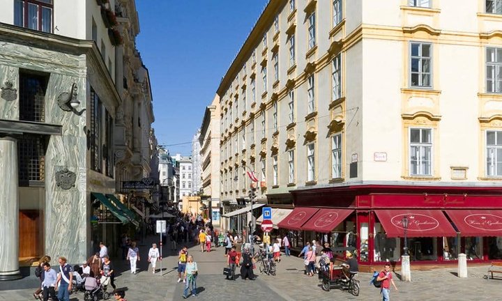 01-10-wien_01_kohlmarkt_a.jpg