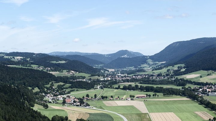 143-val-de-travers.jpg