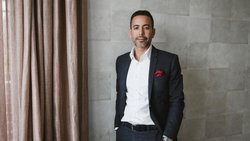 Eduardo Greghi kam einst aus Brasilien mit 50 Pfund in der Tasche in London an, um eine Karriere in Europa zu starten.