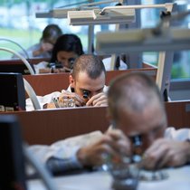 Spitzenreiter Rolex: Ein gutes Image und die neueste Technik, das schätzen die Mitarbeiter am Genfer Uhrenkonzern.
