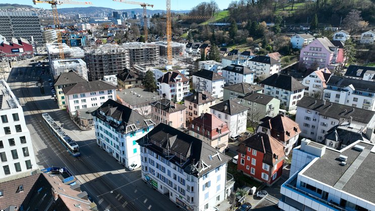Diese zwei Wohnblöcke an zentraler Lage in Schlieren sollen abgebrochen werden.
