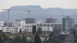 Sicht auf verschiedene Baustellen in Zug. (Bild: Keystone)