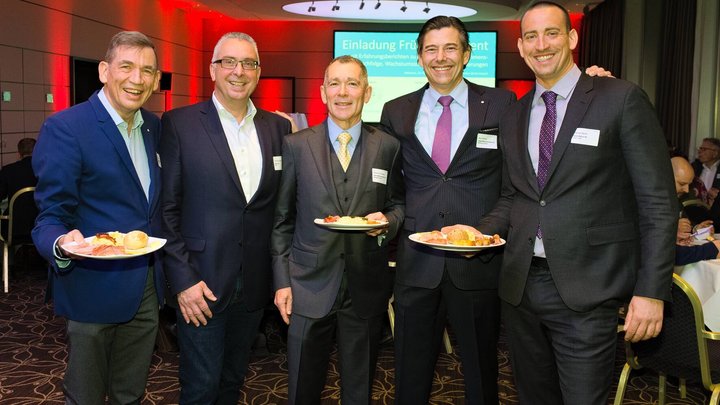 Christoph Lang, Geschäftsführer, Flughafenregion Zürich; Thomas Schärer, CEO & VRP, Opera AG; Thomas W. Schreper, Managing Partner, Global M&A Associates GmbH; Marc Wallach, Managing Partner, Global M&A Associates GmbH; François Radin, CEO & VRP, Green Motion SA