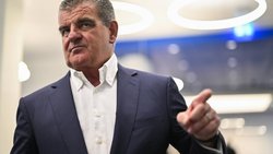 Drei Viertel aller Milliardäre wollen auswandern, sollte das Volk die Juso-Initiative annehmen. Einer davon: Peter Spuhler, Gründer des Eisenbahnkonzerns Stadler Rail.