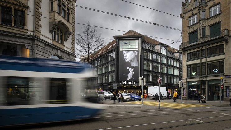 Baldiger neuer Standort von Manor in Zürich: Die Warenhauskette quartiert sich auf 13’000 Quadratmetern im heutigen Jelmoli-Haus ein.