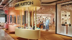 ZUGÄNGLICH: Türsteher wie sonst etwa bei Boutiquen von Louis Vuitton gibt es bei Globus nicht.