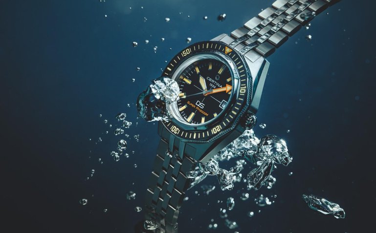 Die neue&nbsp;Taucheruhr ist bis 2000 Meter Tiefe wasserdicht.