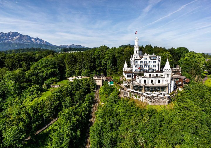 Es ist wahrhaftig eine Augenweide: das Château Gütsch.