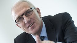 Pierin Vincenz: Der Raiffeisen-CEO wird als neuer Helvetia-Präsident gehandelt.Keystone