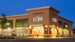Der Weinhandel ist in Kanada stark reguliert und eine beliebte Quelle für Steuergelder. Wegen des Boykotts von Weinen und Spirituosen aus den USA rechnen die «Liquor Control Boards» der Provinzen für den Etat 2025/26 mit erheblichen Steuereinbussen.
