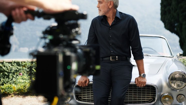 George Clooney in der neuen Werbekampagne für die Omega Speedmaster ’57.