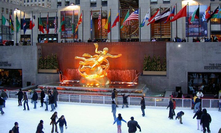 10-01-fifth-avenuerockefeller_center_2006.jpg