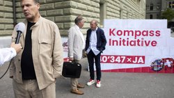 Kämpft mit anderen Politikern und Reichen gegen EU-Verträge: Alfred Gantner.