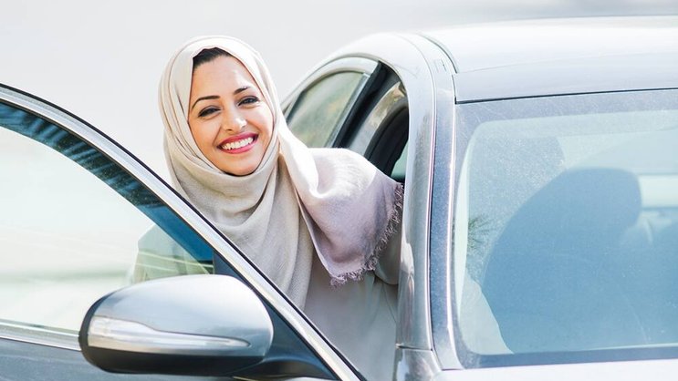 dubai-car.jpg