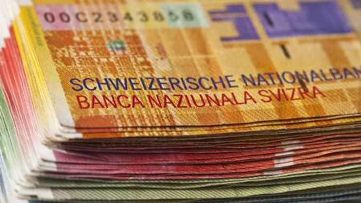 Auch unversteuert beliebt bei deutschen Banken: Geld aus der Schweiz. (Bild: Keystone)