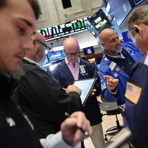Händler auf dem Parkett der New Yorker Börse. Michael M. Santiago/