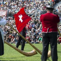 Ruhm und Ehre wäre den Erfindern der Nationalhymne gewiss, reich werden sie aber nicht.Keystone