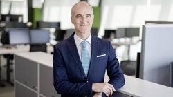 Matthias Geissbühler (50) ist Chief Investment Officer der Raiffeisen Gruppe. Seit 2018 baut er dort das Anlagegeschäft auf.