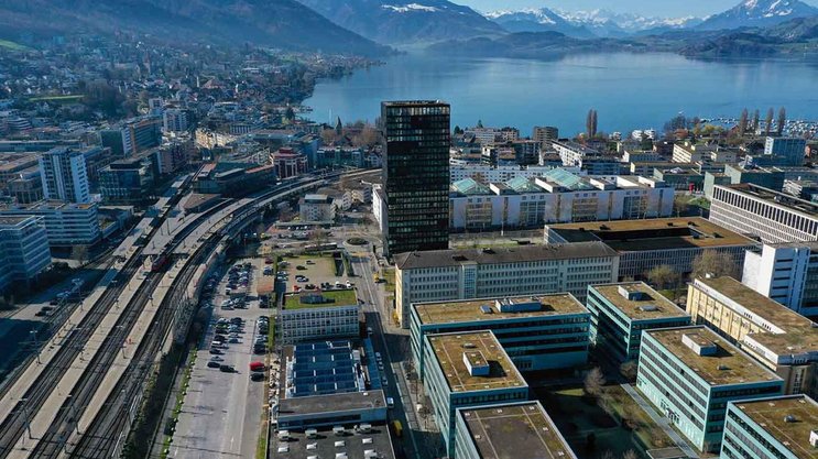 In Zug trifft die globale Wirtschaft auf lokales Gewerbe. «Das macht den Ort zu einem der attraktivsten Standorte», so UBS-Regionaldirektor Daniel Cottini.