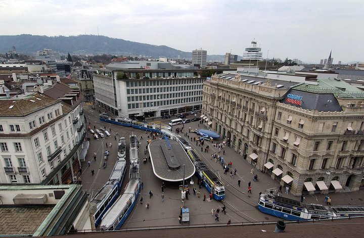 CS, UBS, PARADEPLATZ