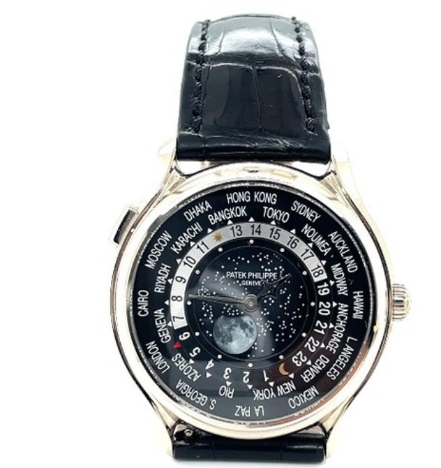 Auch dieses World Time-Modell kommt unter den Hammer.