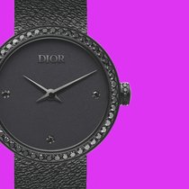 Ganz in Schwarz: Die neue D de Dior.