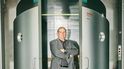 Michael Süss ist nicht unbedingt das, was man sich unter einem Standard-CEO vorstellt.