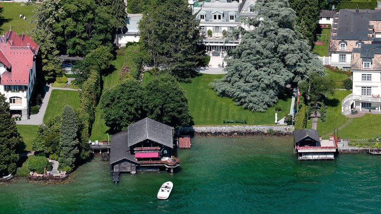Traumhaus: Tina Turner und Ehemann Erwin Bach bewohnen die Villa Algonquin am Zürichsee weiterhin.