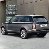 Range Rover SVAutobiography: Sündhaft teuer und himmlisch komfortabel. PR