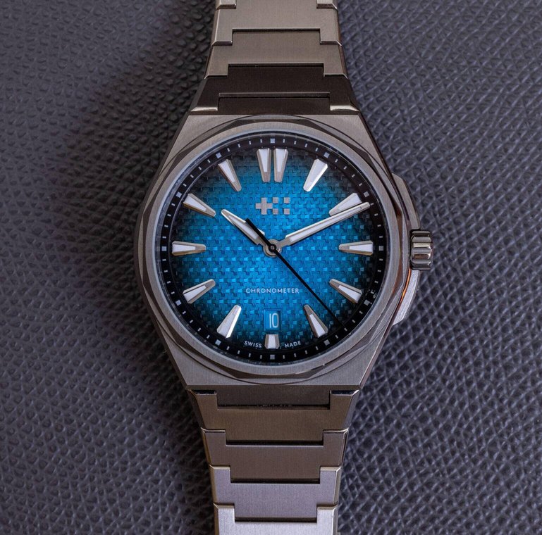 Understatement: The Twelve von Christopher Ward für 1750 Franken.